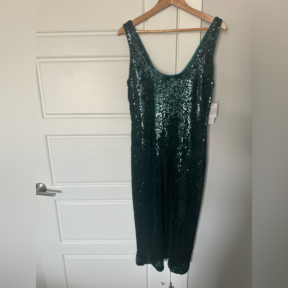 Occassion Sequin Midi Dress - Picture 10 of 13